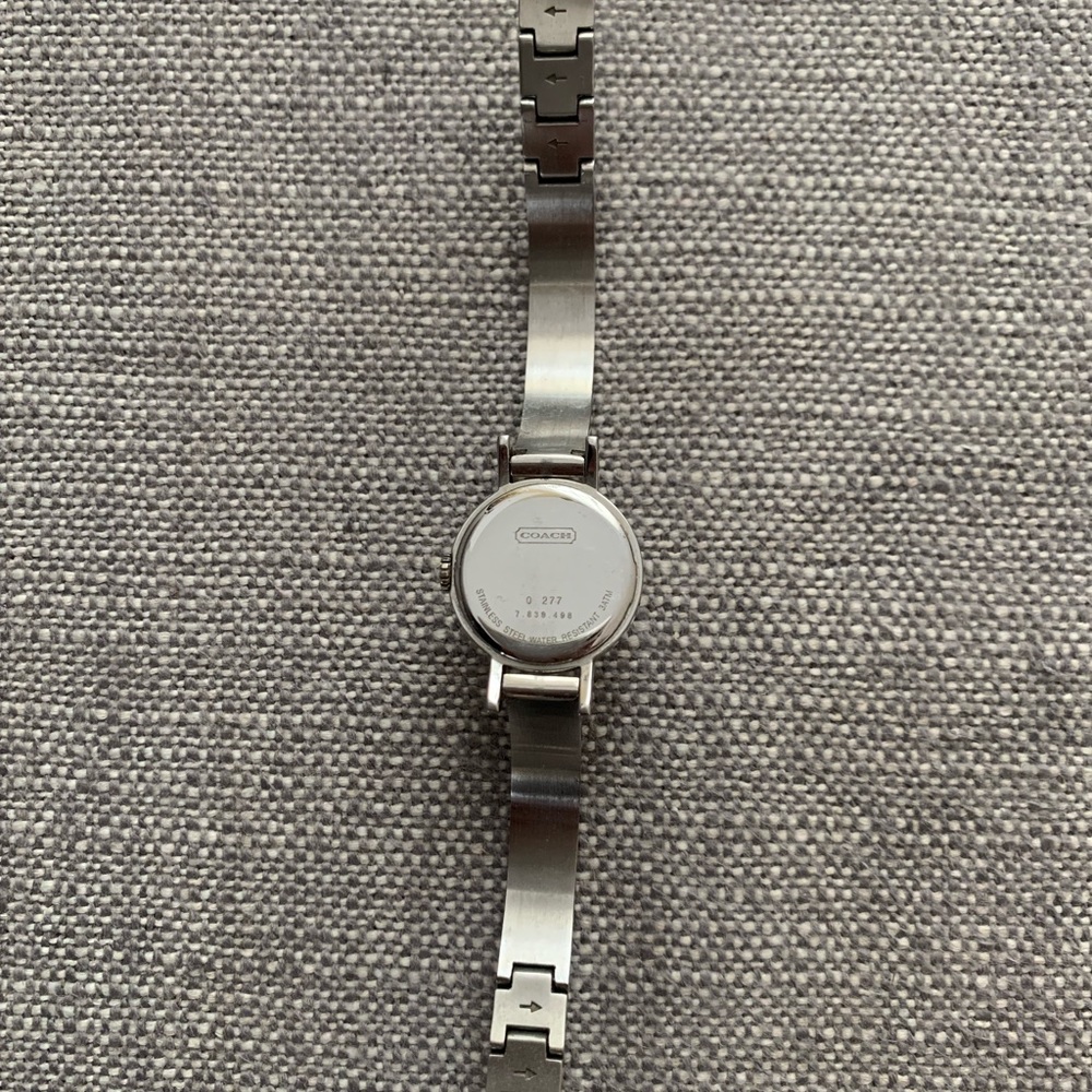 Coach watch - Picture 4 of 7